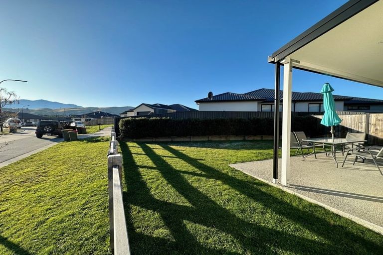 Photo of property in 35 Silver Street, Lower Shotover, Queenstown, 9304
