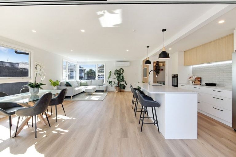 Photo of property in 195 Rutland Street, St Albans, Christchurch, 8052