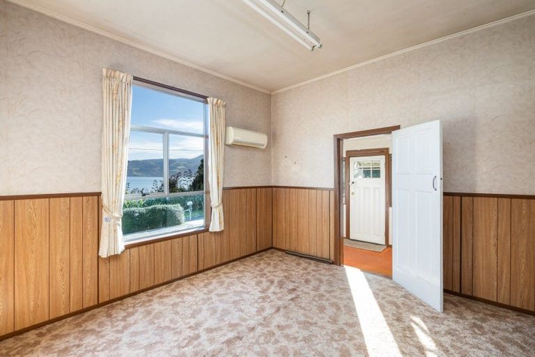 Photo of property in 16 Arnott Street, Portobello, Dunedin, 9014