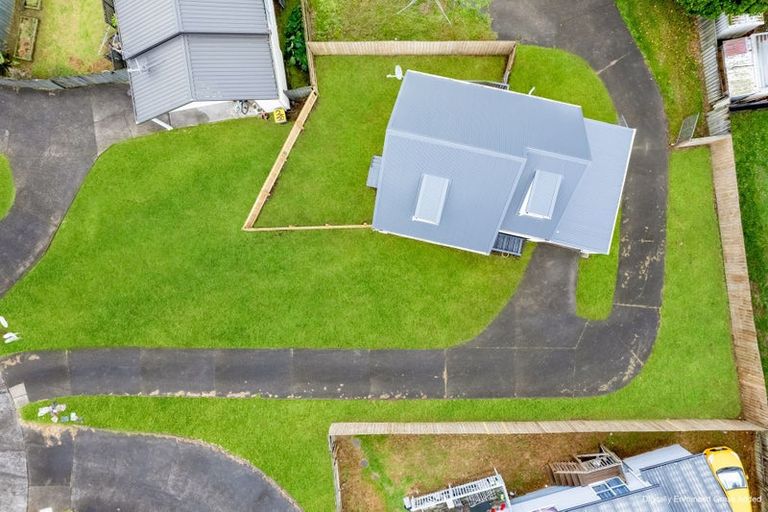 Photo of property in 1/24 Solveig Place, Randwick Park, Auckland, 2105