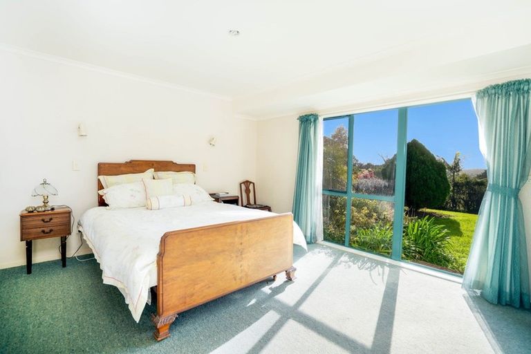 Photo of property in 398 Owhiwa Road, Parua Bay, Onerahi, 0192