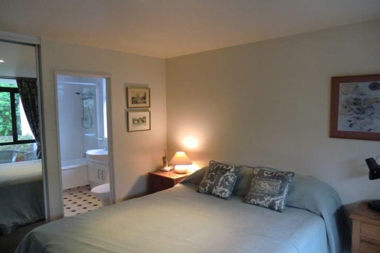 Photo of property in 3/21 Hewitts Road, Merivale, Christchurch, 8014