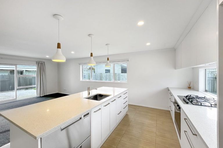 Photo of property in 98 Ferguson Street, West End, Palmerston North, 4412