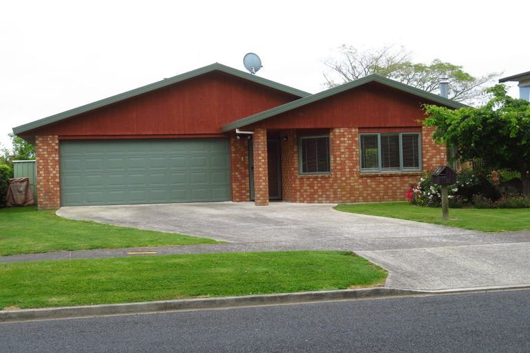 Photo of property in 37 Carlyle Street, Leamington, Cambridge, 3432