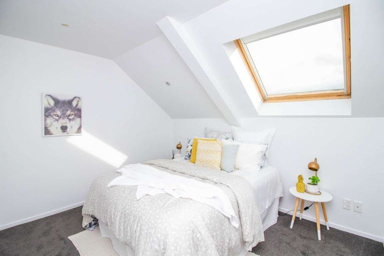 Photo of property in Coromandel Heights, 3/111 Coromandel Street, Newtown, Wellington, 6021