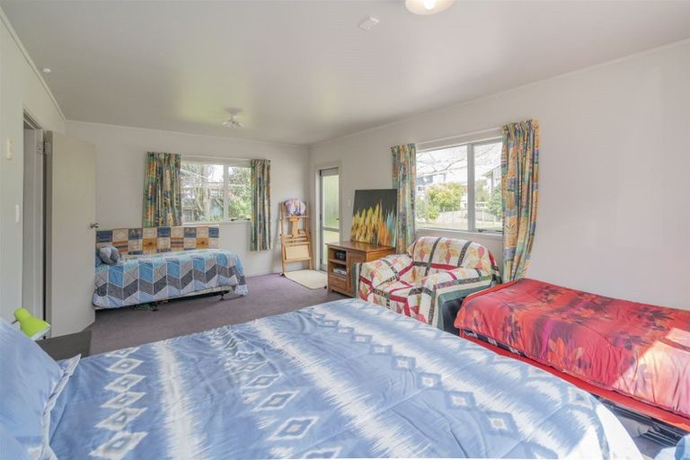 Photo of property in 10 Poplar Street, Whitianga, 3510