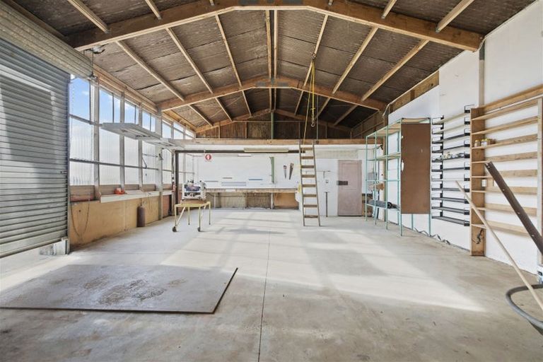 Photo of property in 465 Pinnacle Hill Road, Bombay, 2675