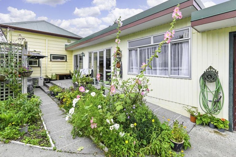 Photo of property in 713 Seddon Street, Raureka, Hastings, 4120