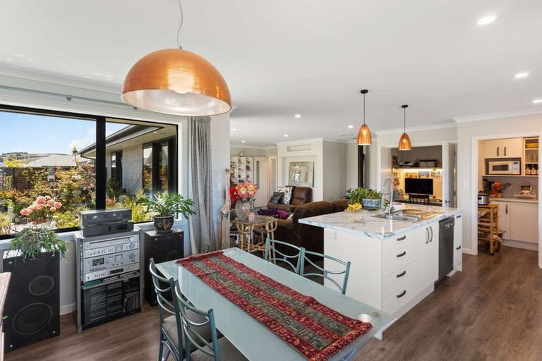 Photo of property in 8 Claremont Crescent, Amberley, 7410