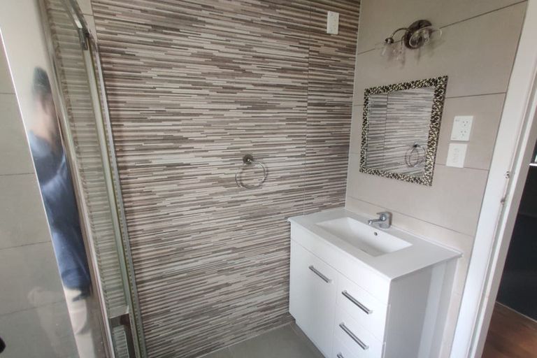 Photo of property in 92 Friedlanders Road, Manurewa, Auckland, 2102