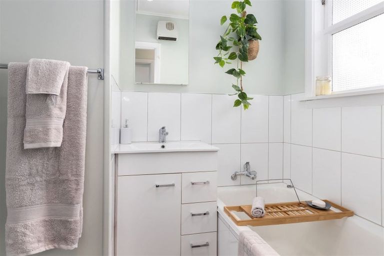 Photo of property in 95 Howick Road, Redwoodtown, Blenheim, 7201