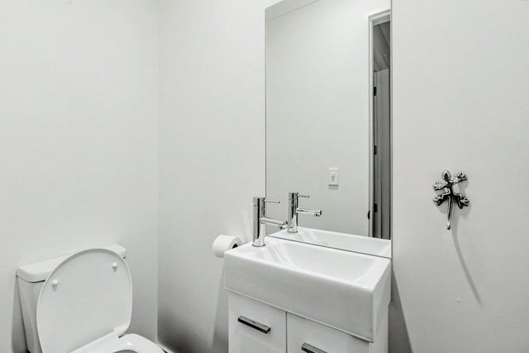 Photo of property in 8 Simms Lane, West Melton, 7618