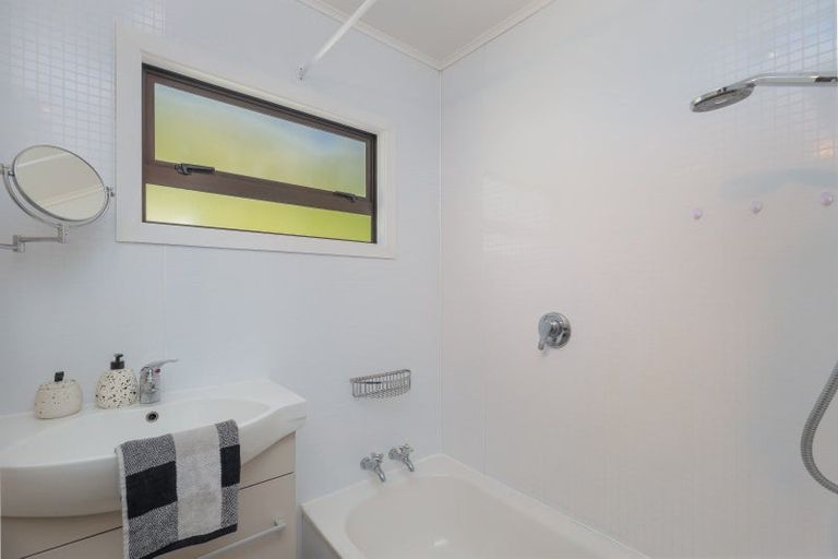 Photo of property in 11 Queens Road, Stepneyville, Nelson, 7010