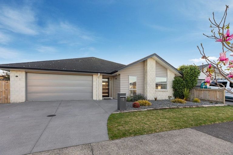 Photo of property in 19 Tuaia Street, Pyes Pa, Tauranga, 3112