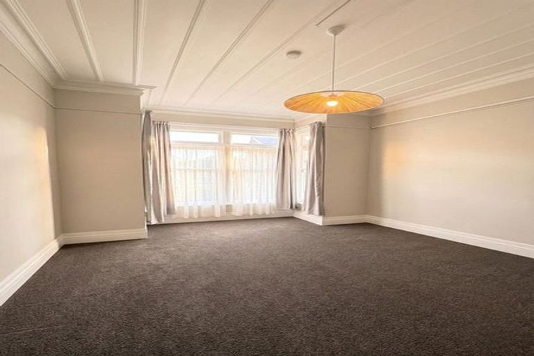 Photo of property in 74 Tinakori Road, Thorndon, Wellington, 6011