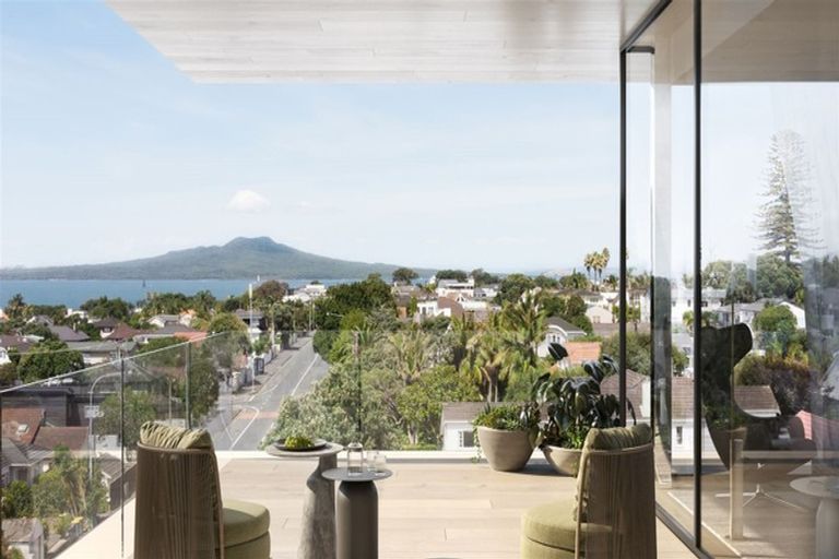 Photo of property in "milford 110" Penthouse, 304/110 Kitchener Road, Milford, Auckland, 0620