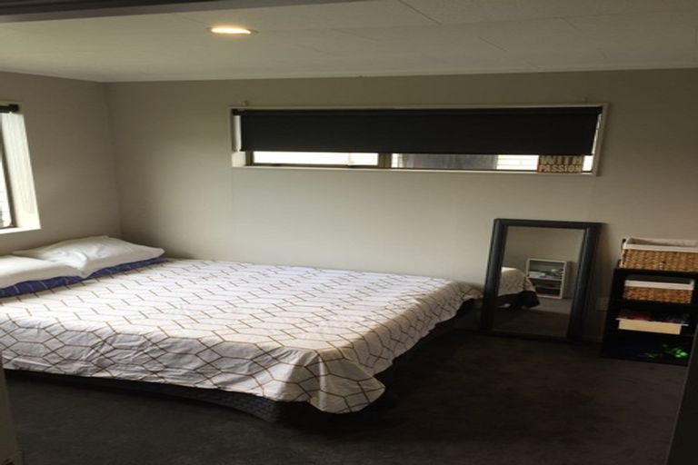 Photo of property in 78 Gover Street, New Plymouth, 4310