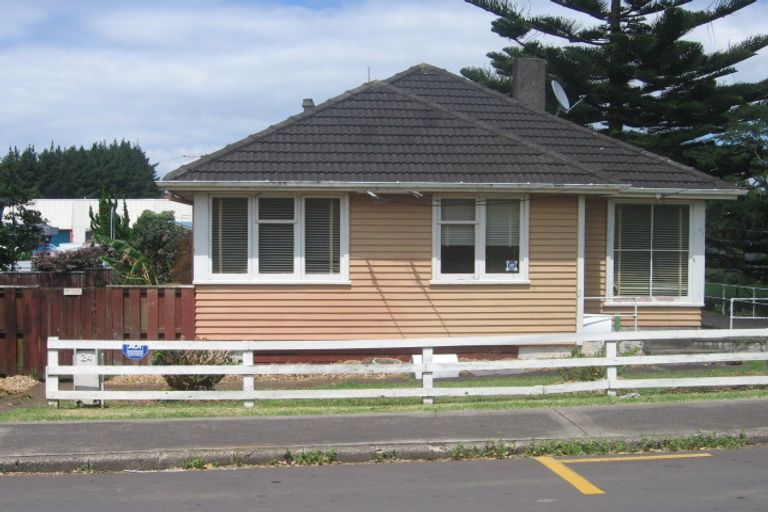 Photo of property in 24 William Blofield Avenue, Wesley, Auckland, 1041