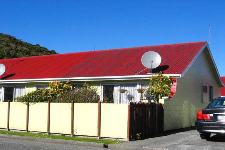 Photo of property in 6 Ngarimu Street, Greymouth, 7805