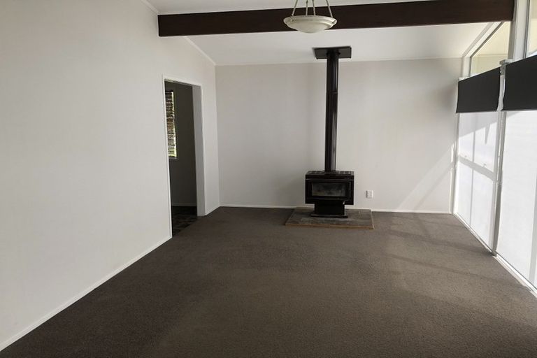 Photo of property in 6 Cranberry Place, Bucklands Beach, Auckland, 2012
