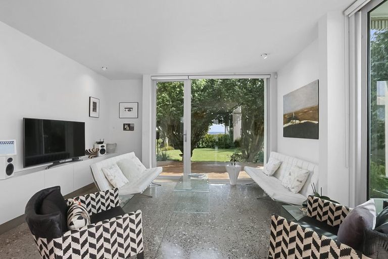 Photo of property in 79 Buller Street, New Plymouth, 4312