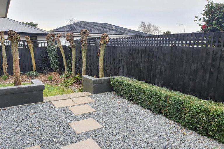 Photo of property in 14 Blighs Road, Strowan, Christchurch, 8052