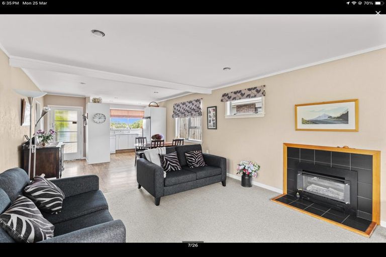 Photo of property in 230 Frankley Road, Frankleigh Park, New Plymouth, 4310