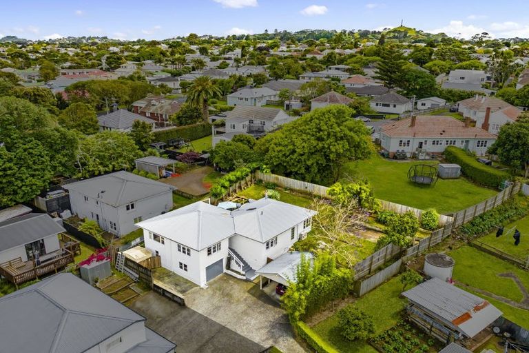 Photo of property in 10b Moana Avenue, Onehunga, Auckland, 1061