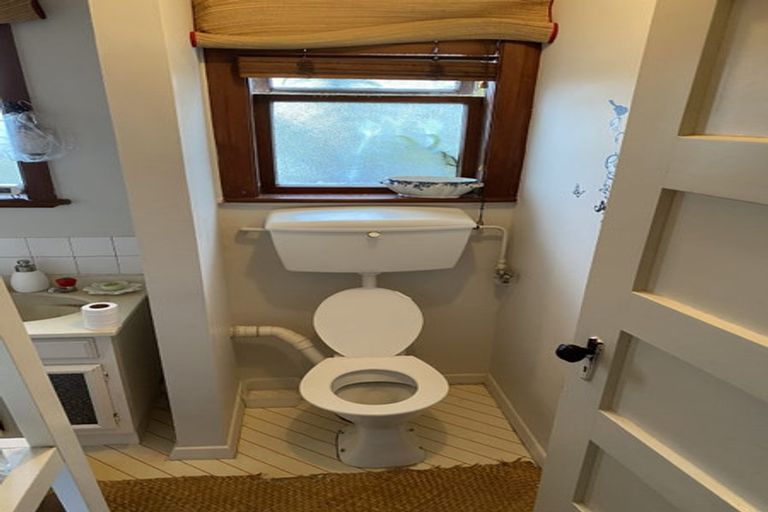 Photo of property in 19 Denvir Street, Strowan, Christchurch, 8052