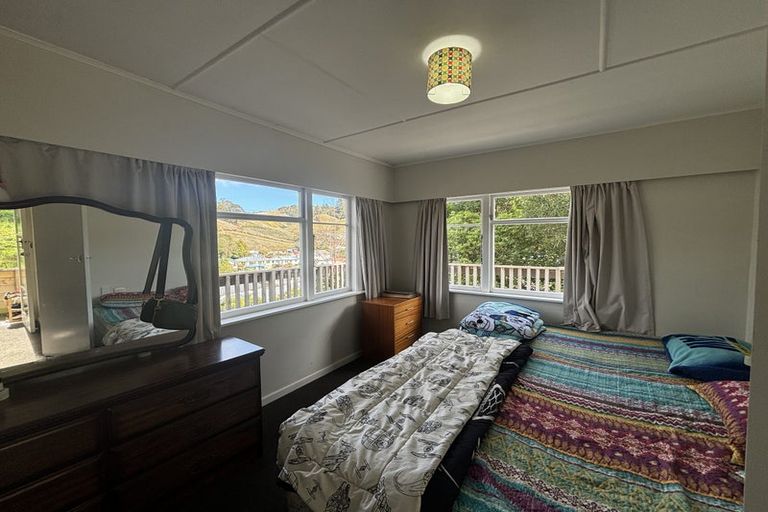 Photo of property in 83 Toi Toi Street, Toi Toi, Nelson, 7010