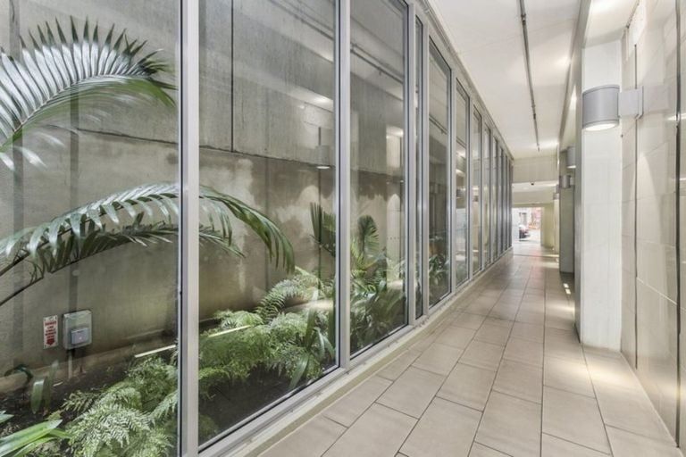 Photo of property in Soho Apartments, 1415/74 Taranaki Street, Te Aro, Wellington, 6011