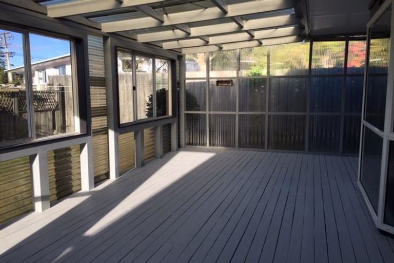 Photo of property in 5b Mckenzie Road, Owhata, Rotorua, 3010