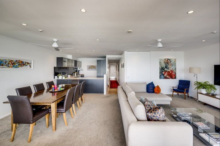 Photo of property in 504/7 Humber Street, Pandora, Napier, 4110