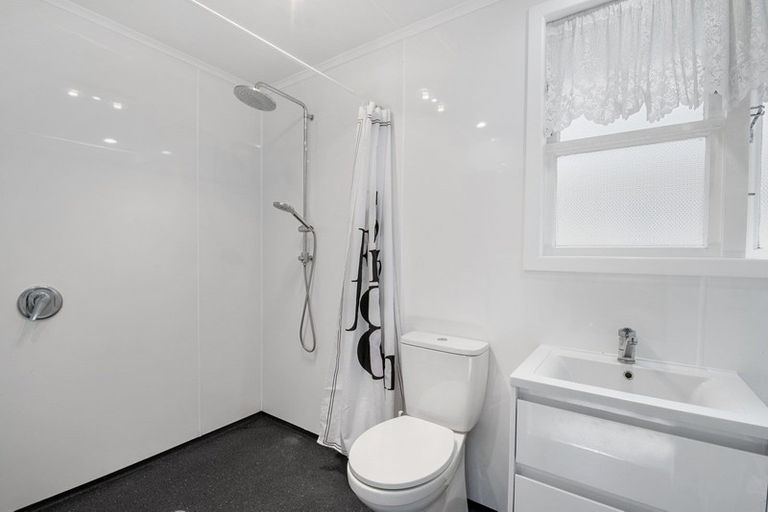 Photo of property in 18 Tarapunga Place, Tokoroa, 3420