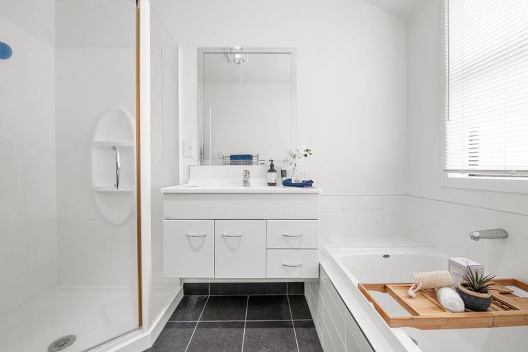 Photo of property in 61 Te Huia Drive, Flagstaff, Hamilton, 3210