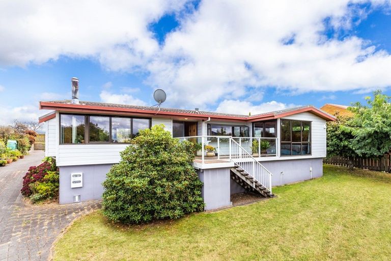 Photo of property in 110 Acacia Bay Road, Nukuhau, Taupo, 3330