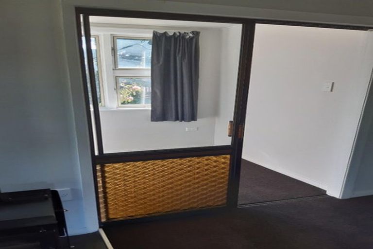 Photo of property in 10 Garvins Road, Hornby, Christchurch, 8042