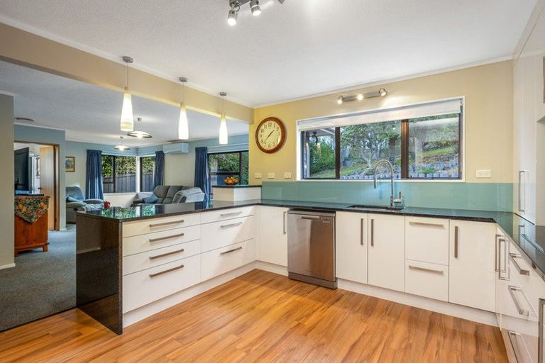 Photo of property in 3 Ramphal Terrace, Khandallah, Wellington, 6035