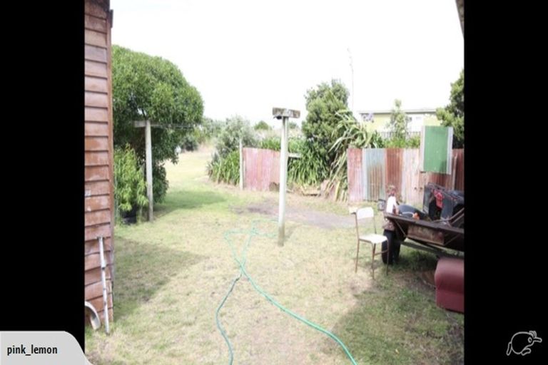 Photo of property in 13 Tregenna Street, Castlecliff, Whanganui, 4501