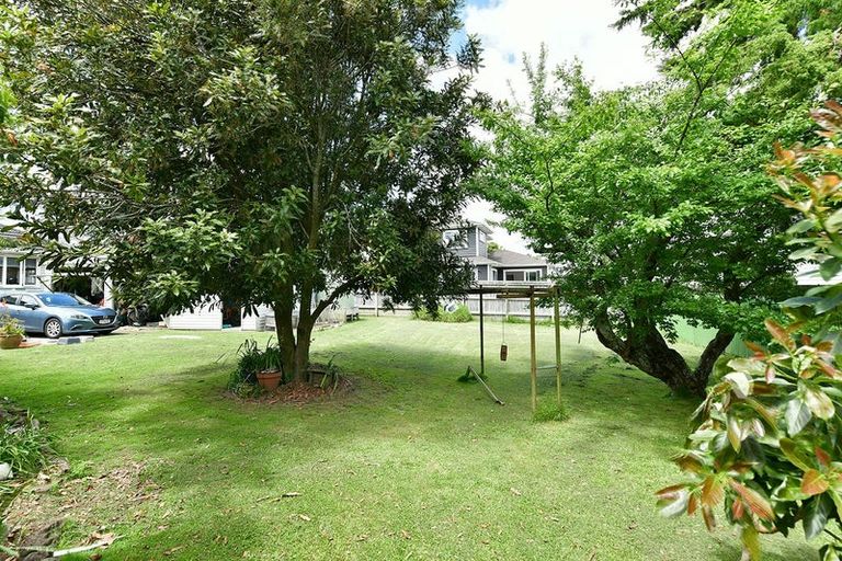 Photo of property in 47 Waipani Road, Te Atatu Peninsula, Auckland, 0610