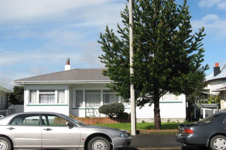 Photo of property in 304 Hastings Street South, Hastings, 4122