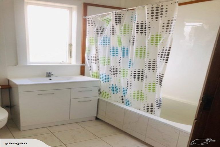 Photo of property in 99 Coutts Street, Kilbirnie, Wellington, 6022