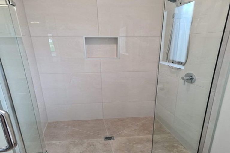 Photo of property in 8 Koral Lane, Broomfield, Christchurch, 8042