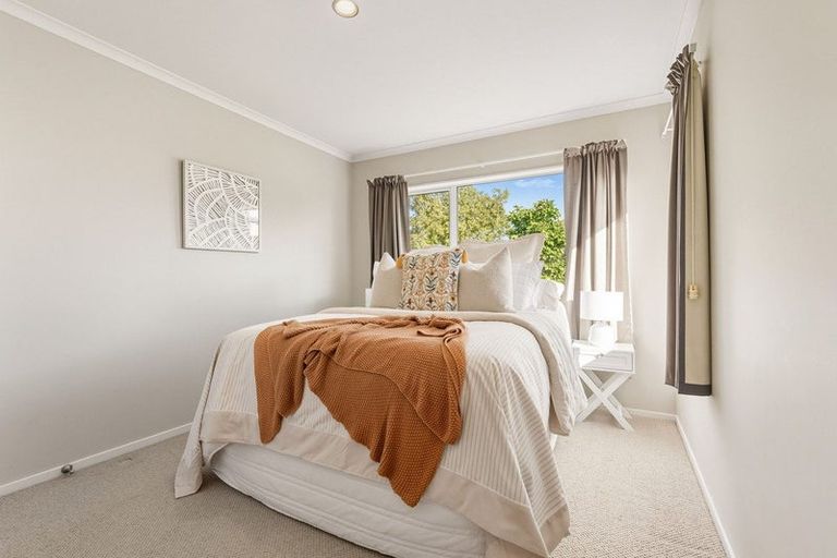 Photo of property in 15 Kereru Place, Pyes Pa, Tauranga, 3112