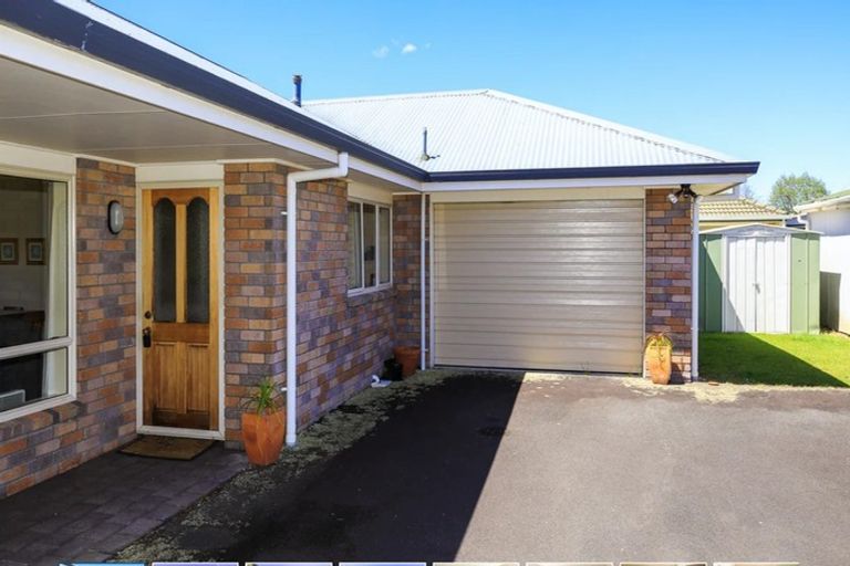 Photo of property in 30a Taylor Terrace, St Andrews, Hamilton, 3200