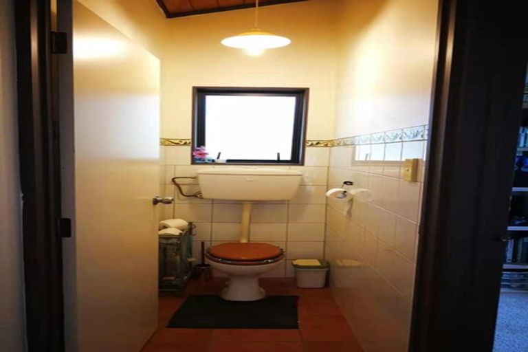 Photo of property in 4 Muriel Place, Ranui, Auckland, 0612