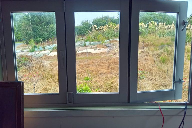 Photo of property in 1 Sanday Street, Palmerston, 9430