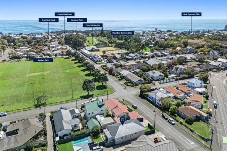 Photo of property in 118 Cutfield Road, Westown, New Plymouth, 4310