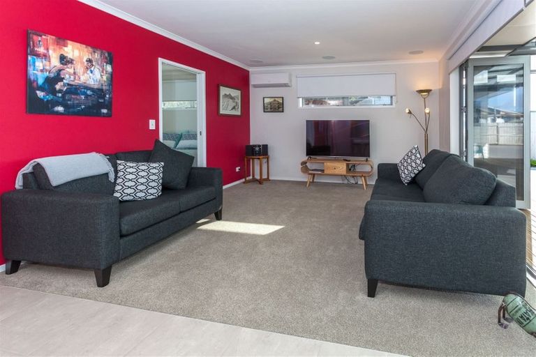 Photo of property in 32 Tairua Palms Place, Tairua, 3508