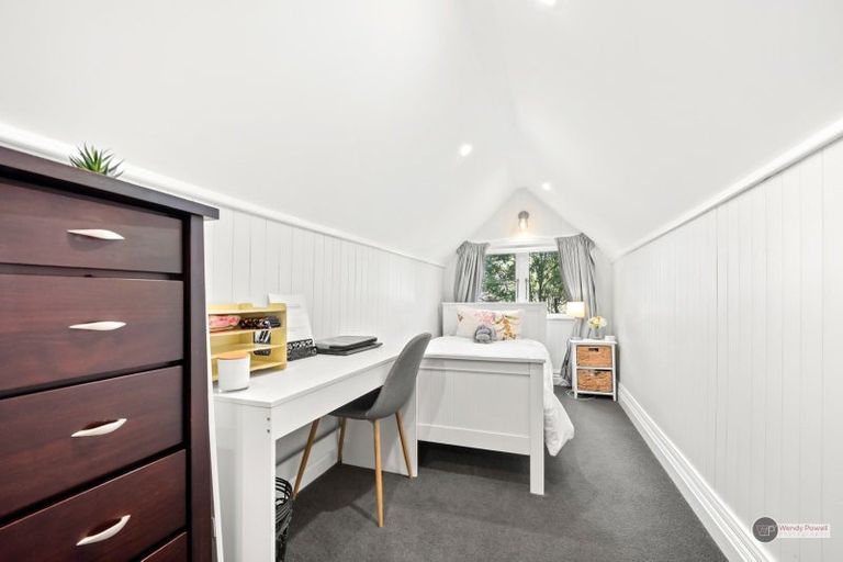 Photo of property in 1057 Fergusson Drive, Clouston Park, Upper Hutt, 5018